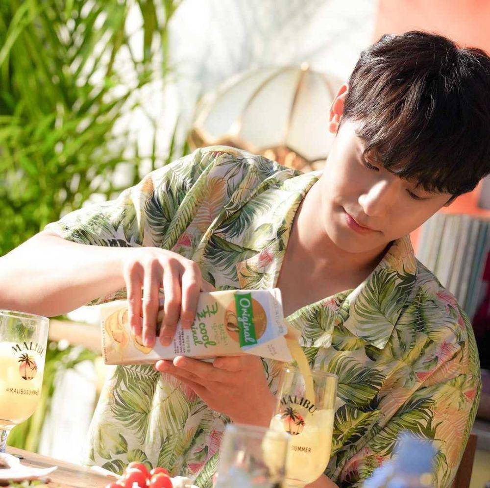 Lee Do Hyun (instagram.com/ldh_sky)