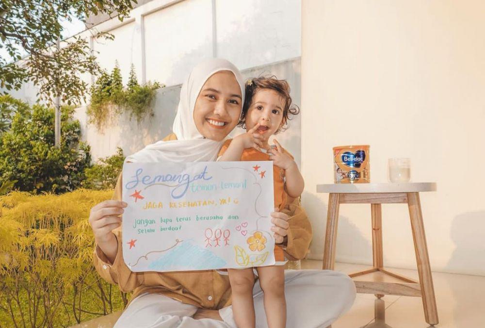 Mama Idaman, 10 Potret Manis Annissa Soebandono Bersama Sang Anak