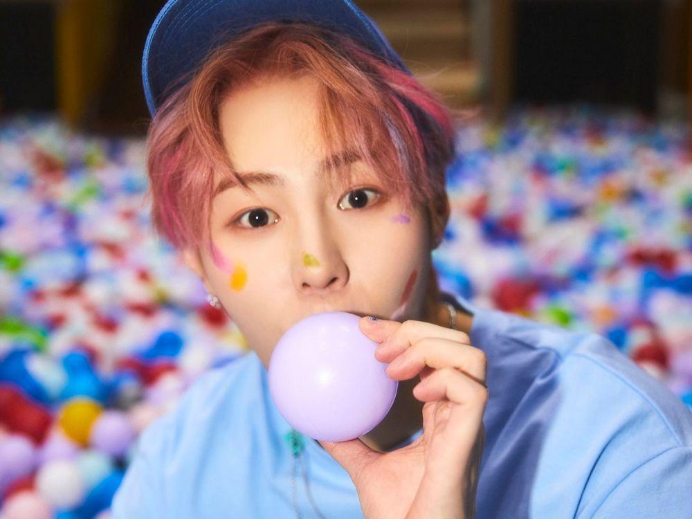 9 Potret Teaser Comeback Ha Sung Woon di Mini Album Sneakers, Cute!