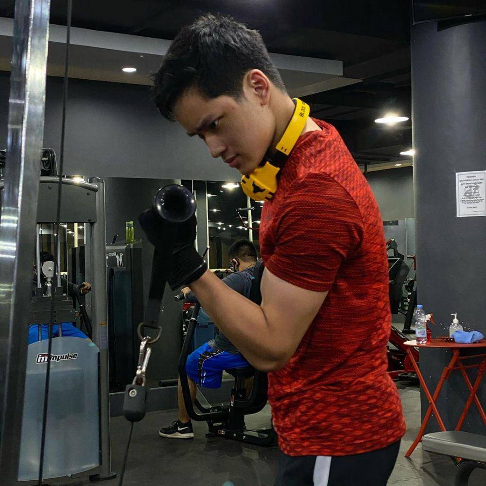 Azka Corbuzier (instagram.com/azkacorbuzier/)