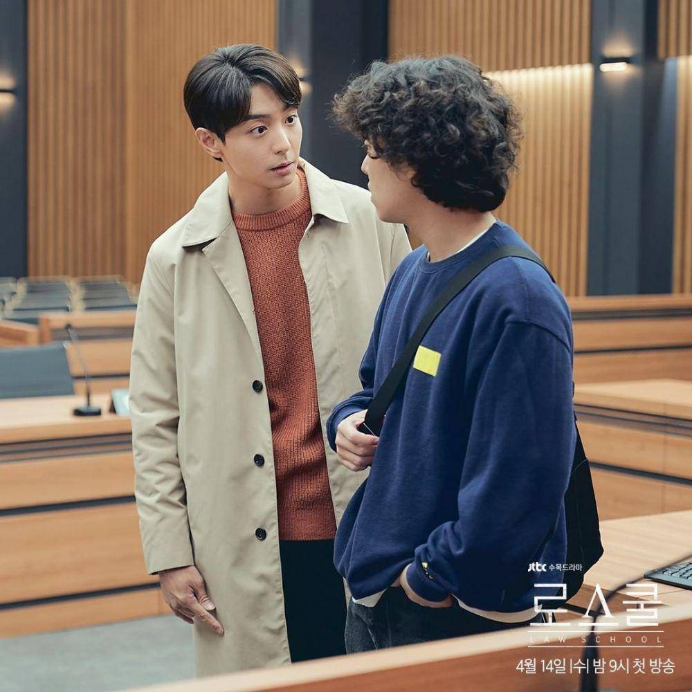 Hyun Woo dan Lee Kang Ji di KDrama Law School (instagram.com/jtbcdrama)