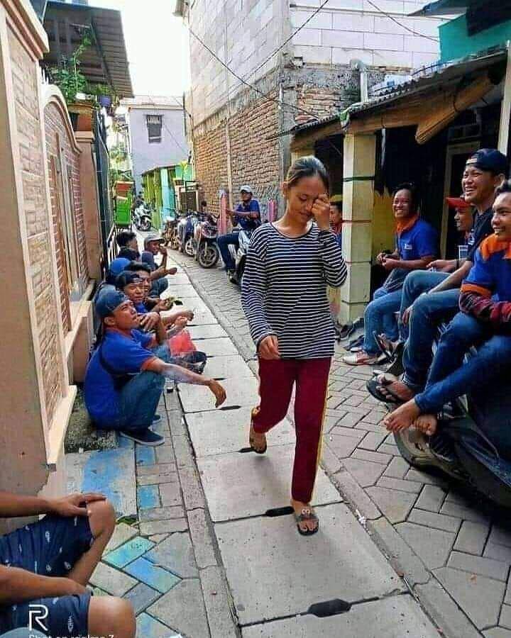 meme salah gaul (instagram.com/yang.penting.meme_)