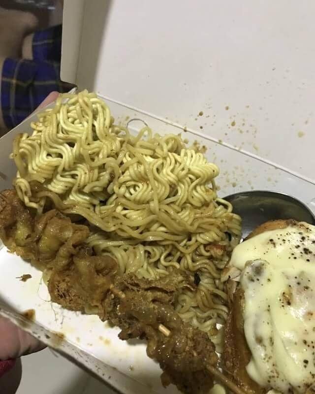 Makanan Gak Sesuai Ekspektasi (instagram.com/_sadfood)