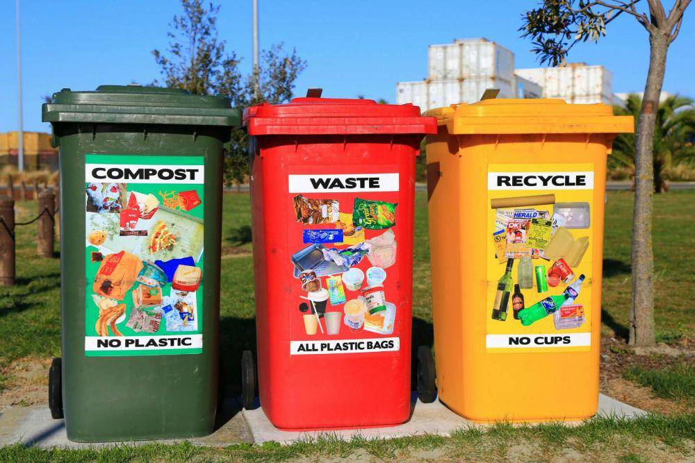 Tempat sampah (unsplash.com/@splashabout)