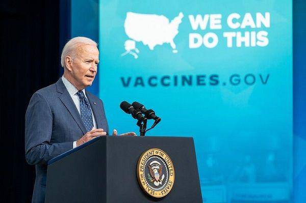 Presiden Amerika Serikat, Joe Biden, tandatangani larangan warganya untuk berinvestasi di perusahaan-perusahaan Tiongkok pada hari Kamis , 3 Juni 2021, waktu setempat. (Instagram.com/potus)