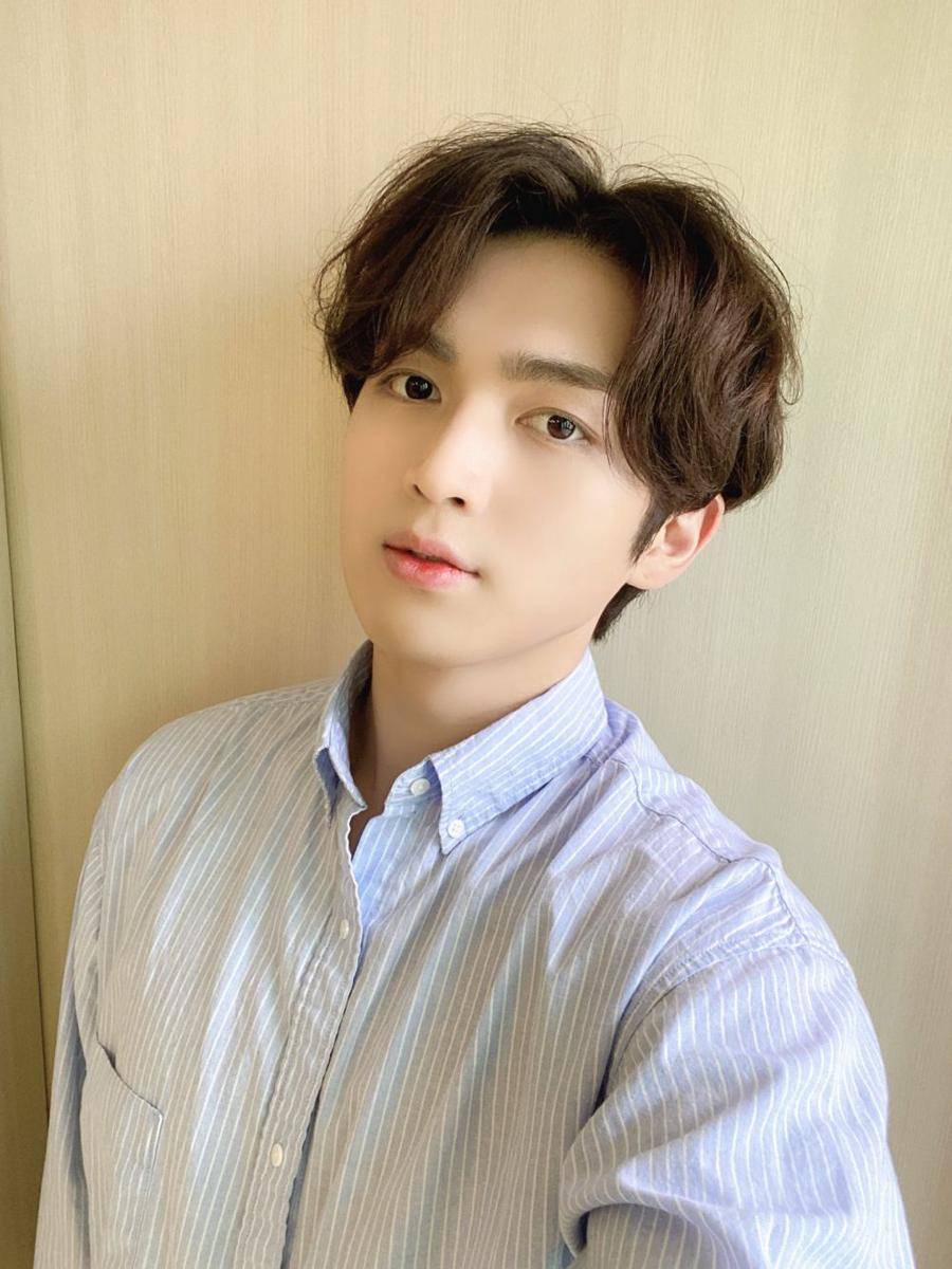 Gyujin UP10TION (twitter.com/UP10TION)