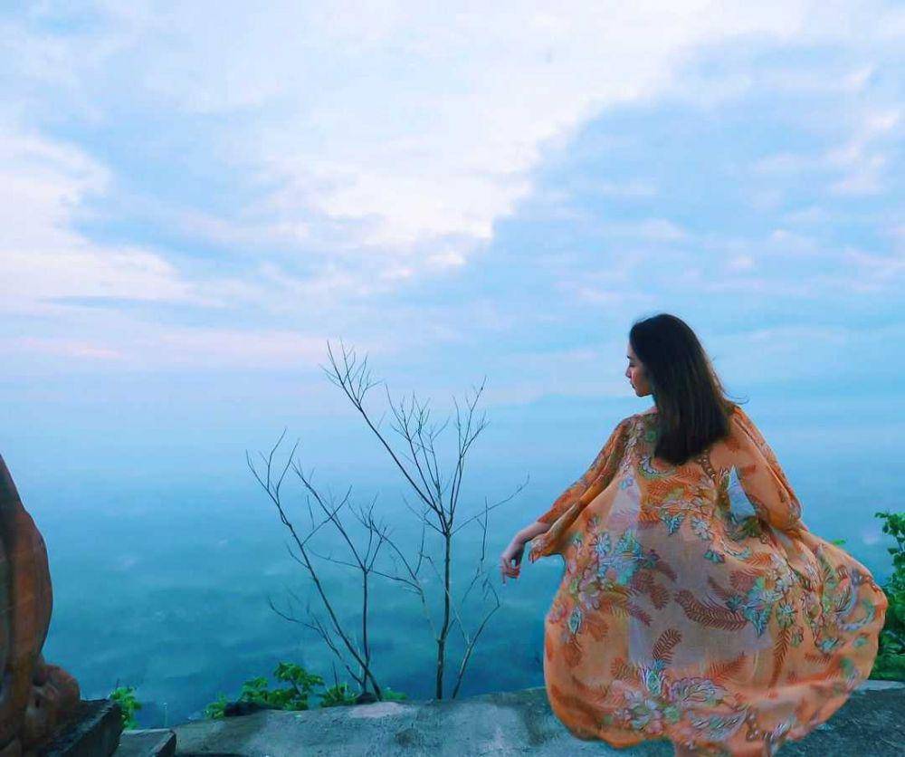 Bunga Citra Lestari (instagram.com/bclsinclair)