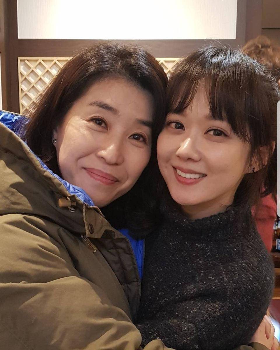 Kim Mi Kyung dan Jang Nara (instagram.com/kim_mee_kyung)