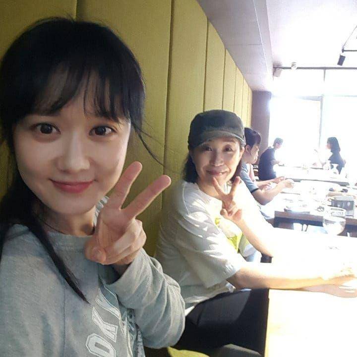 Kim Mi Kyung dan Jang Nara (instagram.com/nara0318)