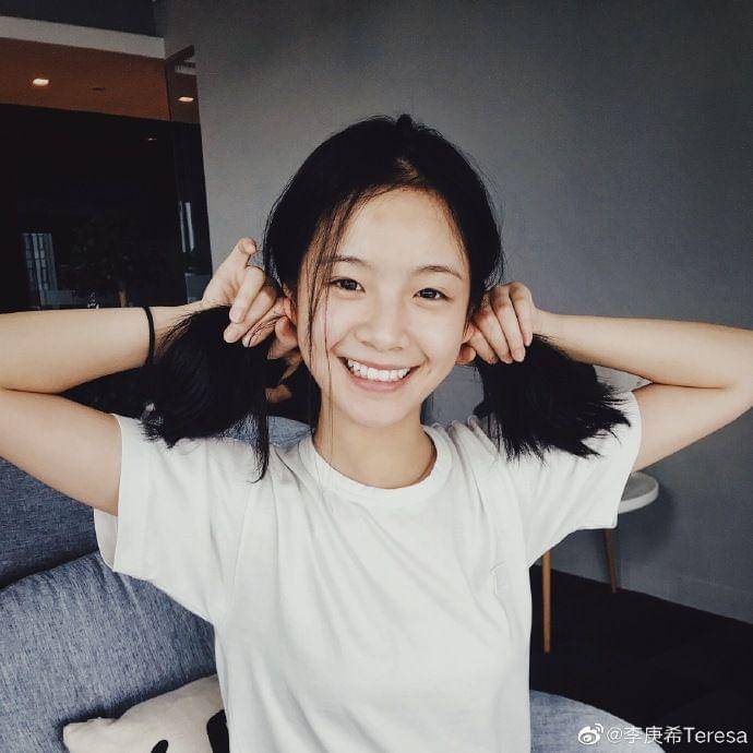 Teresa Li (weibo.com/u/5886191812)