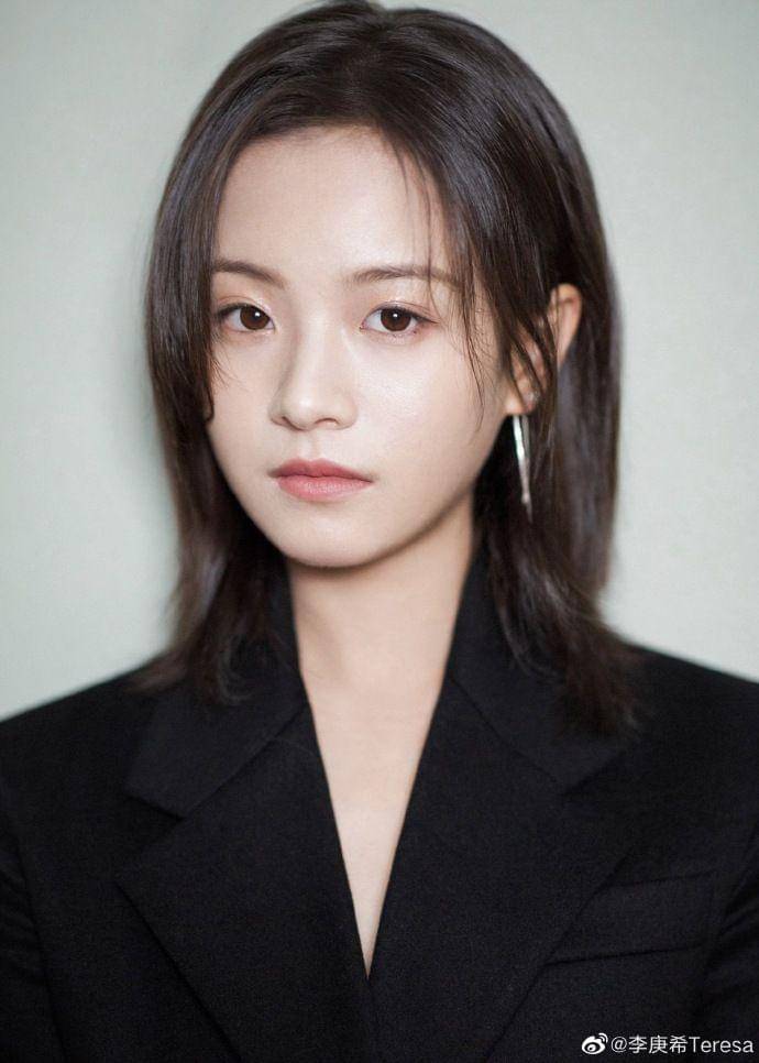 Teresa Li (weibo.com/u/5886191812)