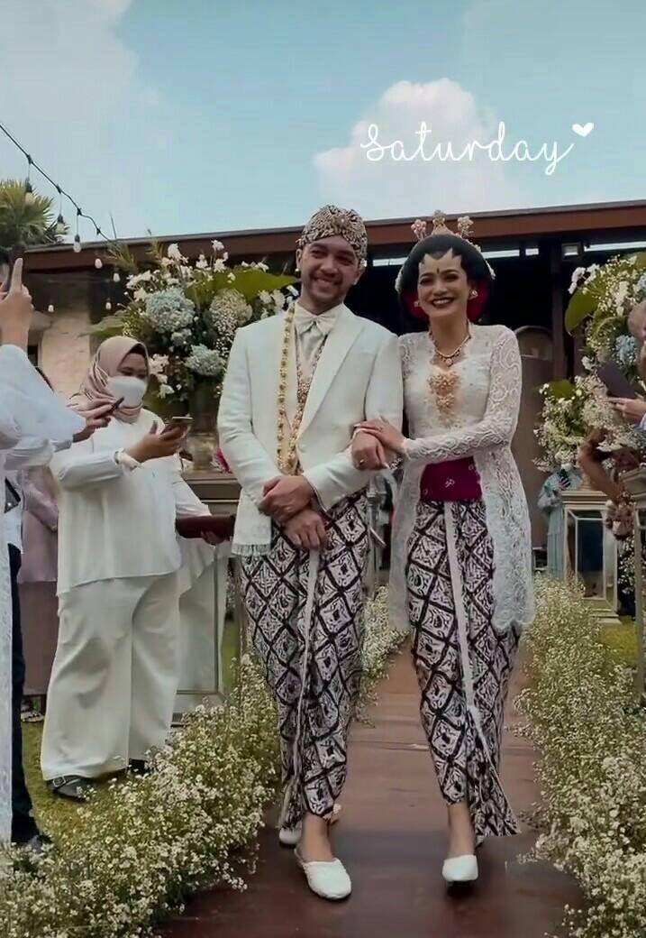 Indah Indriana dan Diaz Adritya Putra (instagram.com/ociehanfei/)