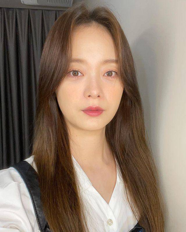 Jeon So Min (Instagram.com/jsomin86)