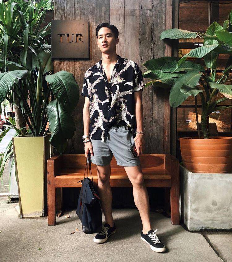 Style ala Tawan Vihokratana (instagram.com/tawan_v)