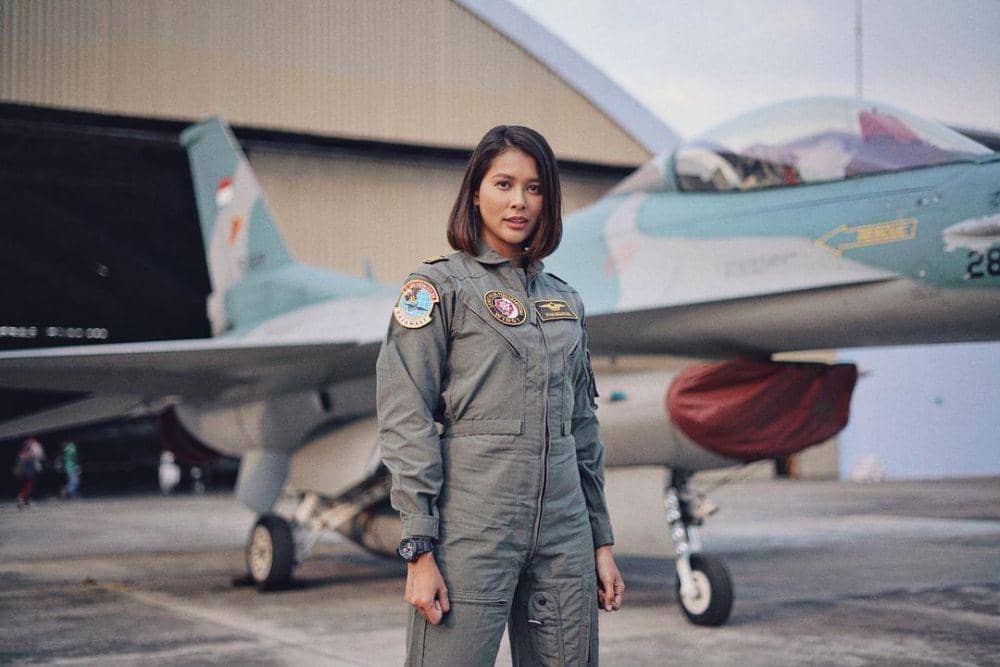 Bunga Jelitha (Feddri Bonco via instagram.com/bungajelitha66)