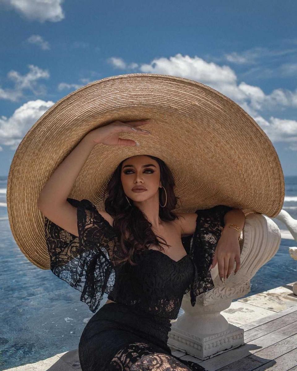 7 Potret Jihane Almira Miss Supranational Indonesia 2020, Menakjubkan!