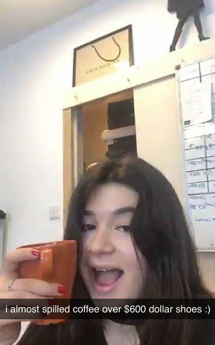 riya terselubung (reddit.com/UneducetedSlob)