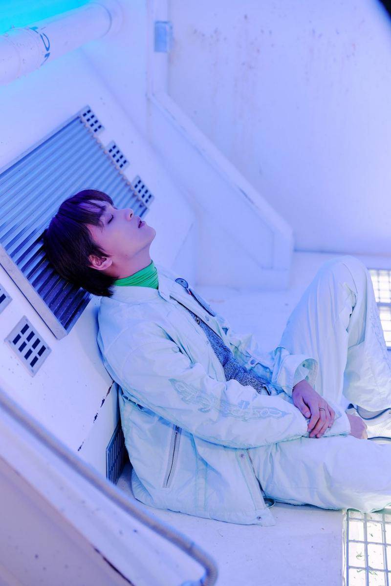 Haechan NCT 127 di foto konsep single "Save". (twitter.com/NCTsmtown_127)