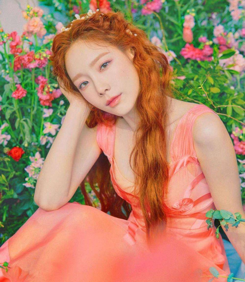 Taeyeon (instagram.com/taeyeon_ss)