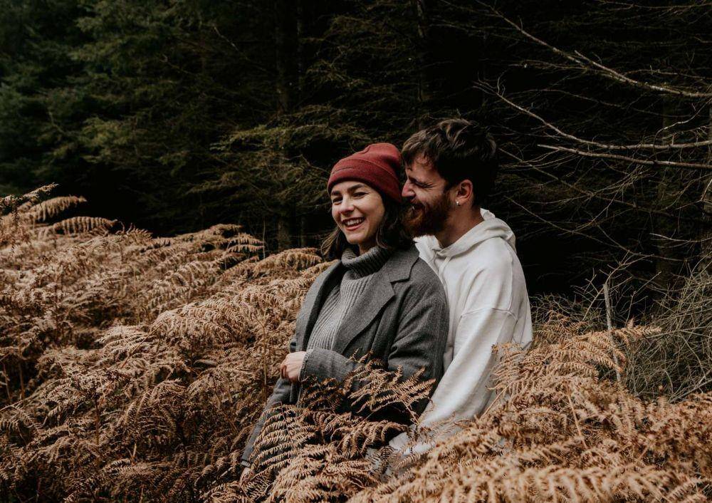 ilustrasi pasangan romantis (unsplash.com/toa heftiba)