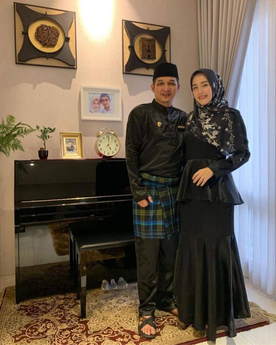 Pasha dan Adelia (instagram.com/adeliapasha)