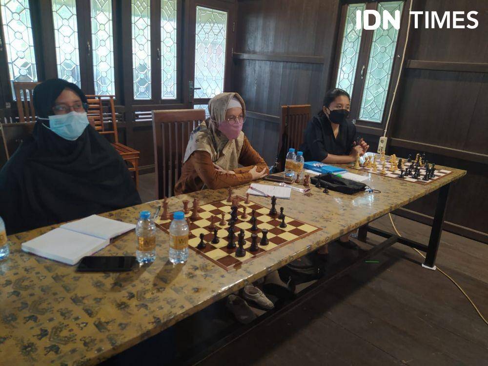 Atlet catur Lampung ikut training persiapan PON 2021 Papua. (IDN Times/Martin L Tobing).