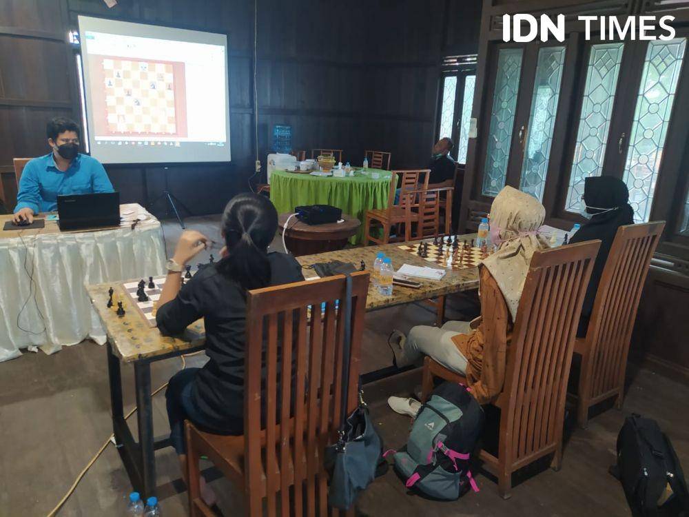 Atlet catur Lampung ikut training persiapan PON 2021 Papua. (IDN Times/Martin L Tobing).