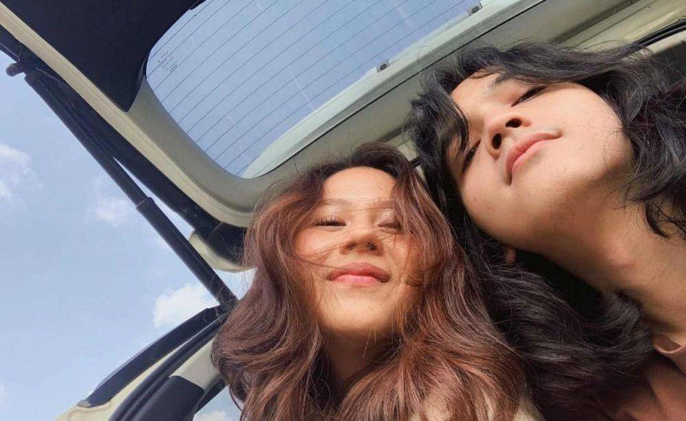 Nadin Amizah dan Faishal Tanjung mulai percaya diri pamer kemesraan (Instagram.com/cakecaine/)
