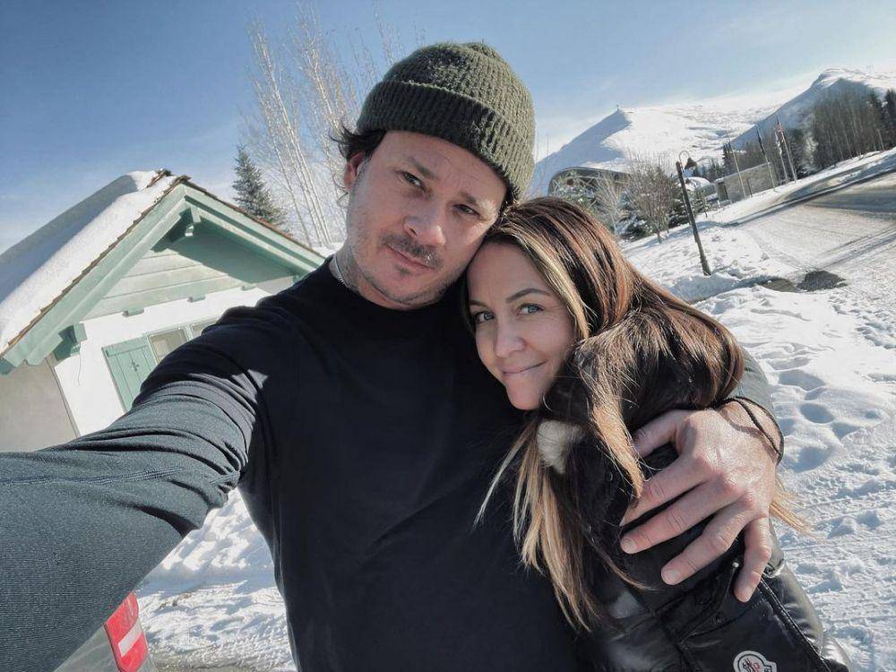Tom DeLonge, Rita Marie (instagram.com/tomdelonge)