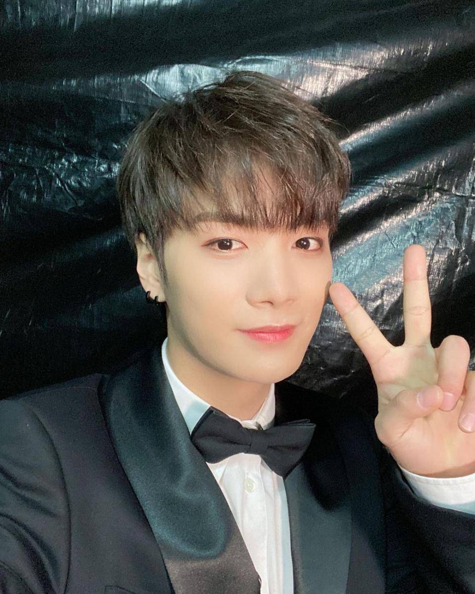 JR NU'EST (instagram.com/pockyjr)