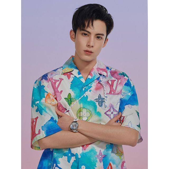 Dylan Wang (instagram.com/dylan_wang_1220)