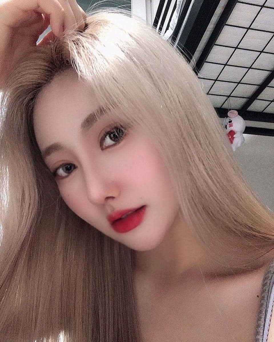 Seyeon PurpleBeck (instagram.com/purplebeck_official)