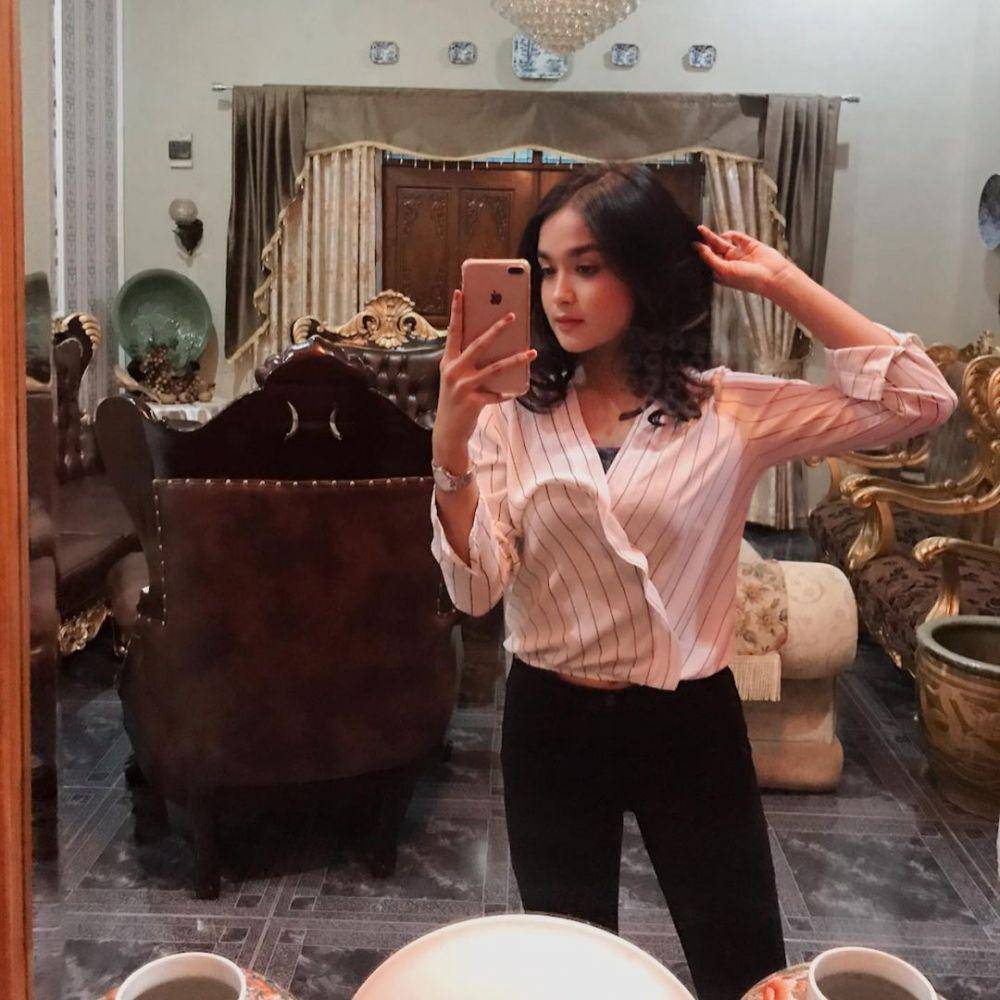 Hanna Kirana (instagram.com/hannakiranaa23)