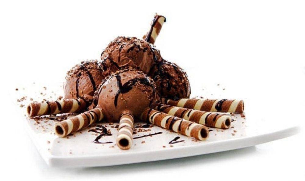 gelato cioccolato (Instagram.com/paradiso_del_gelato)