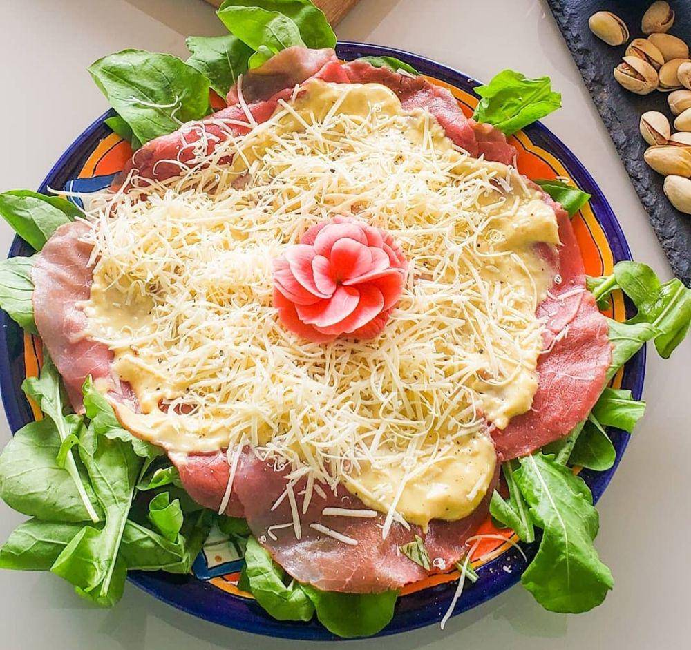 carpaccio (Instagram.com/heleninhadrumond)