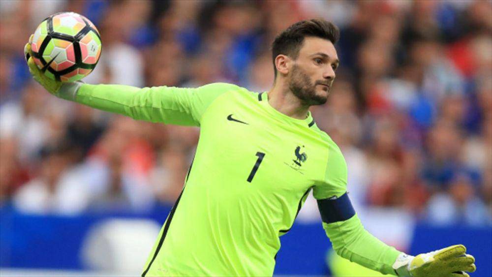 Hugo Lloris bersama tim nasional Prancis. (eurosport.com)