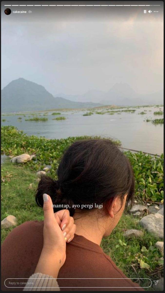 Nadin Amizah dan Faishal Tanjung mulai percaya diri pamer kemesraan (Instagram.com/cakecaine/)