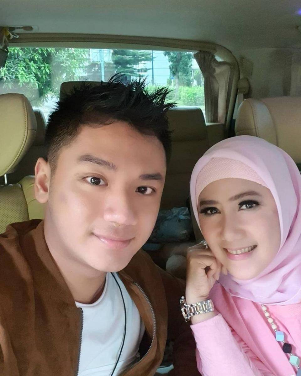 Agi Syah Rain (instagram.com/inesinthya)