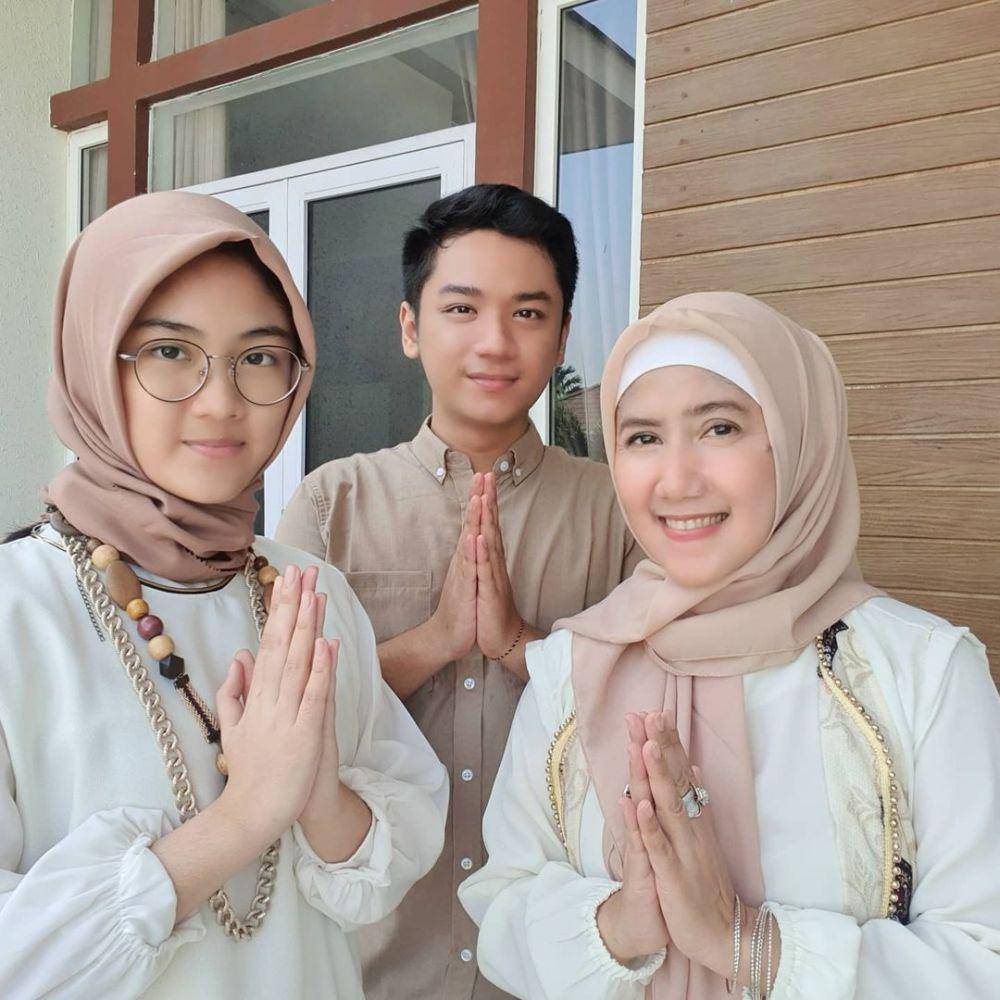 Sherin Syahnaz Syahrani (instagram.com/inesinthya)