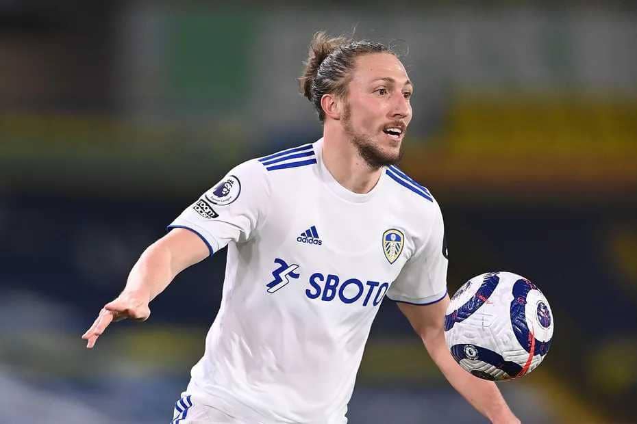 Luke Ayling (premierleague.com)