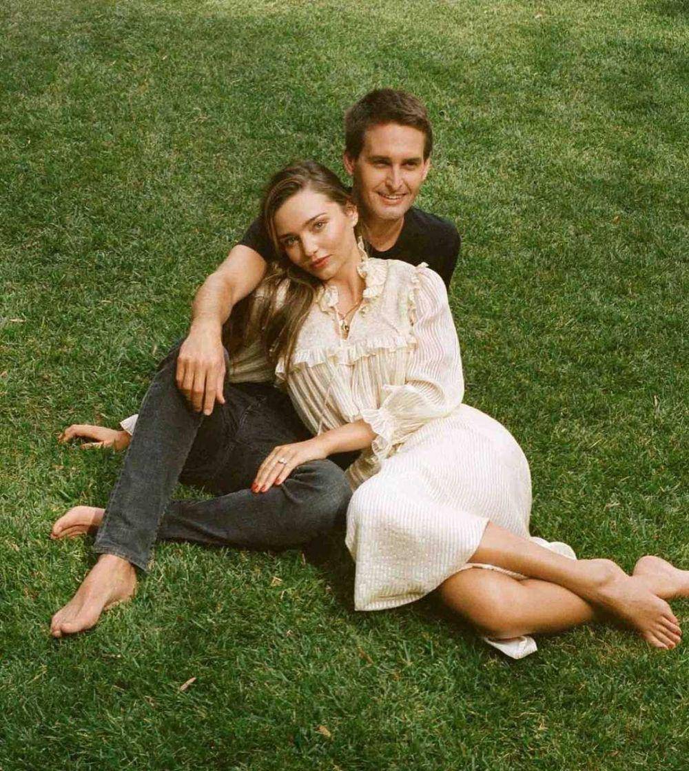 Miranda Kerr dan pasangan (Instagram.com/mirandakerr)