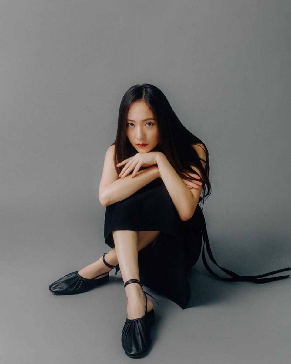 Krystal Jung (instagram.com/vousmevoyez)