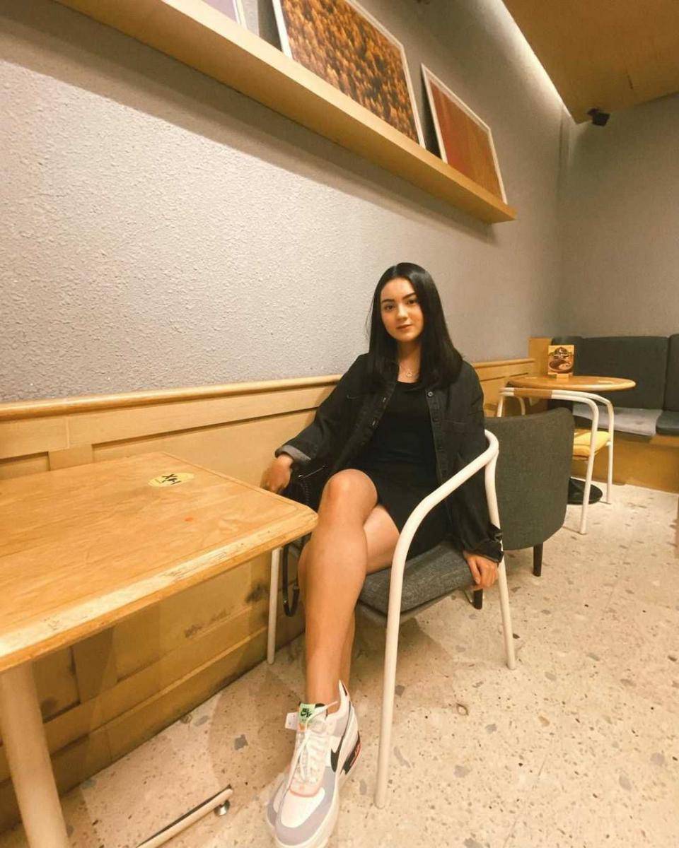 Ersya Aurelia (Instagram.com/ersyaurel)