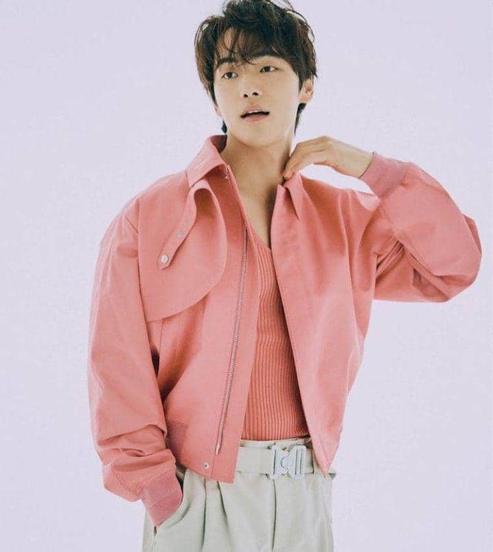 Kim Jung Hyun (instagram.com/jhkim0405)