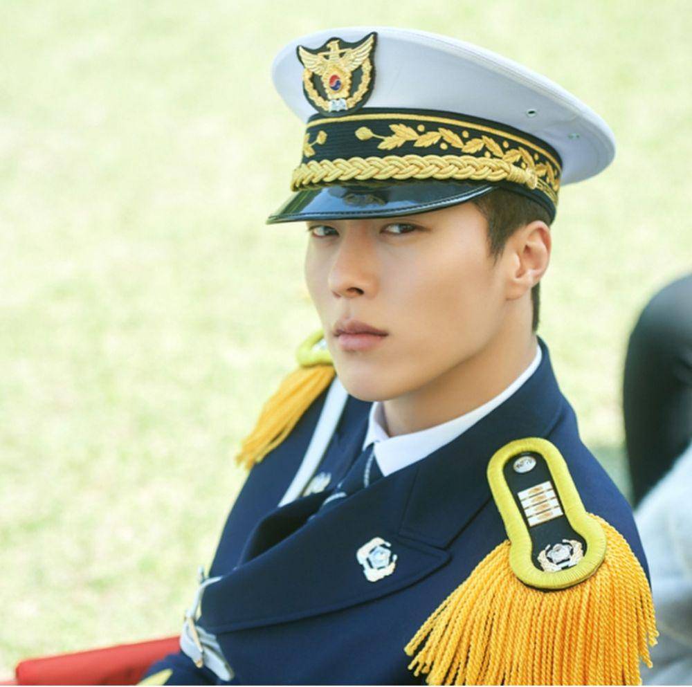 Jang Ki Yong di balik layar drama Come and Hug Me (instagram.com/juanxkui)