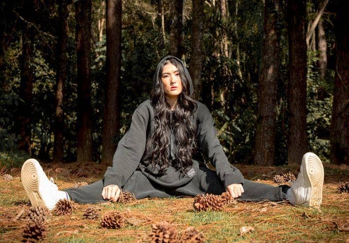 Ilustrasi wanita yang murung (unsplash.com/_jadoca)