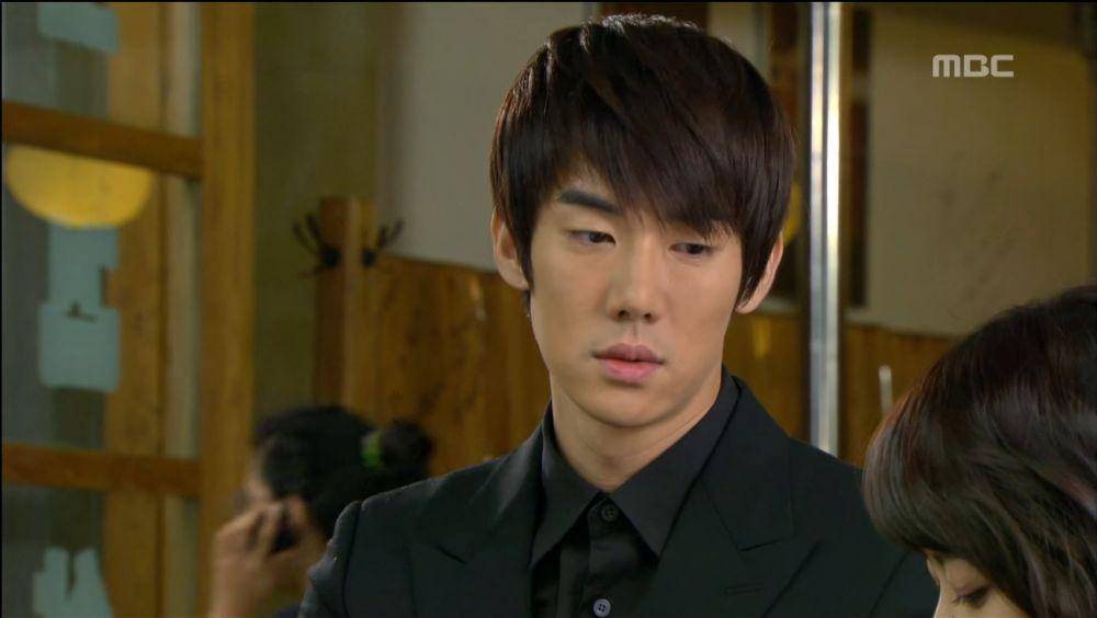 cuplikan drama Korea Late Night Hospital (youtube.com/MBCdrama)