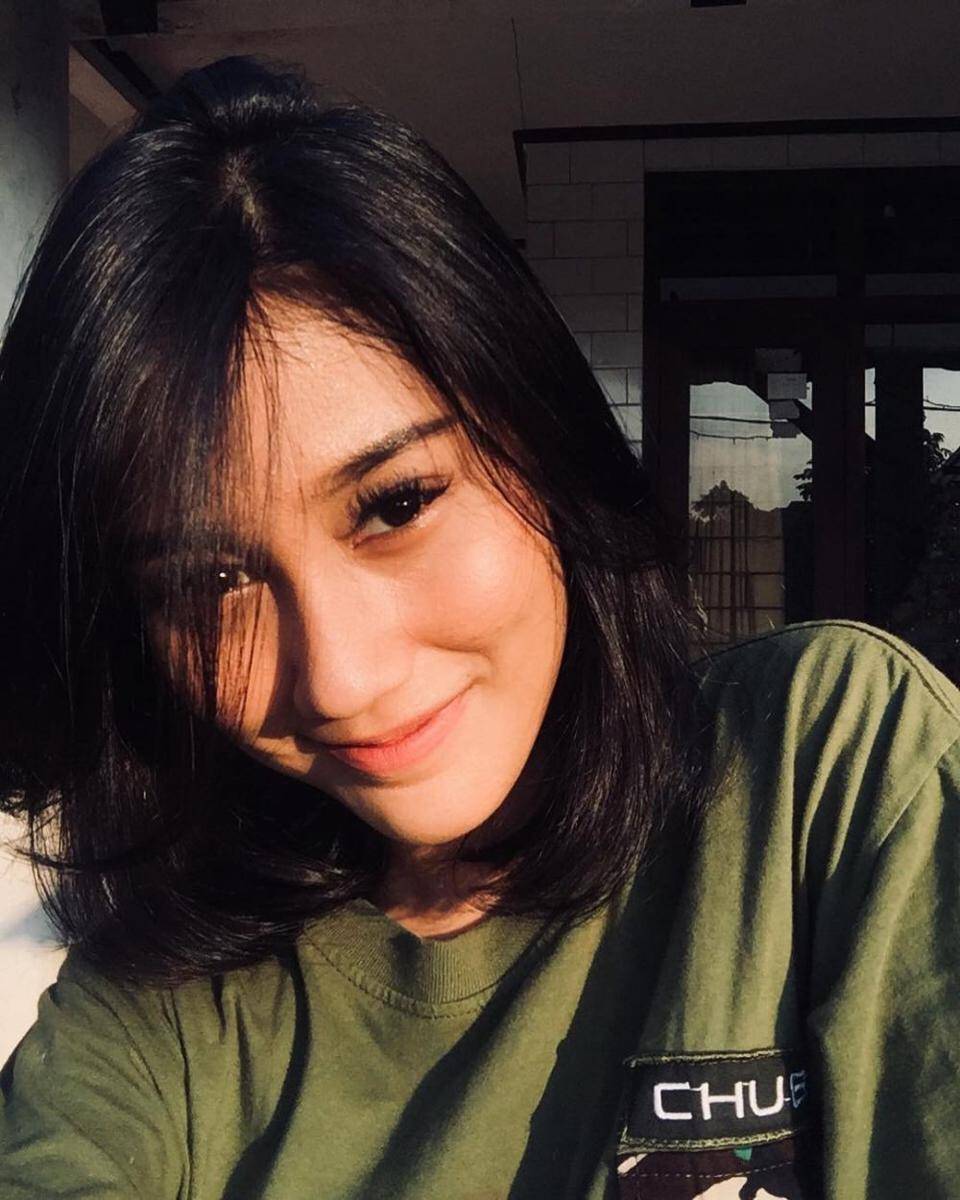 Regina Kandou (instagram.com/reginakandou)