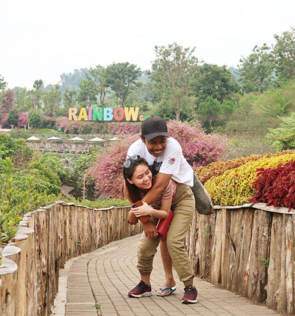 Furry Setya dan Dwinda Ratna (instagram.com/dwindaratna)