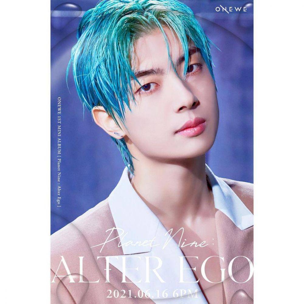 KANGHYUN (instagram.com/official_onewe)